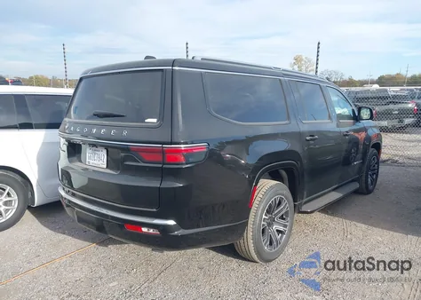 2025 Jeep Wagoneer L Series I 4X4 z USA, uszkodzony, nr VIN 1C4SJSAP8SS537624